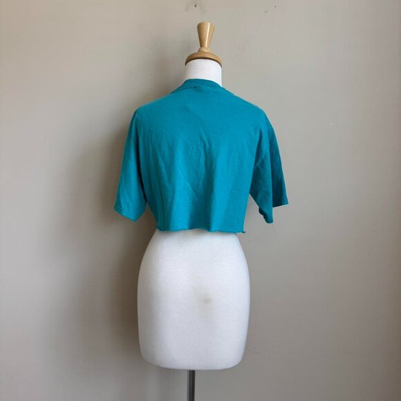 VINTAGE 90s CROPPED EMBROIDERED HAWAII WAIKIKI BEACH TEE - M - Picture 2 of 4